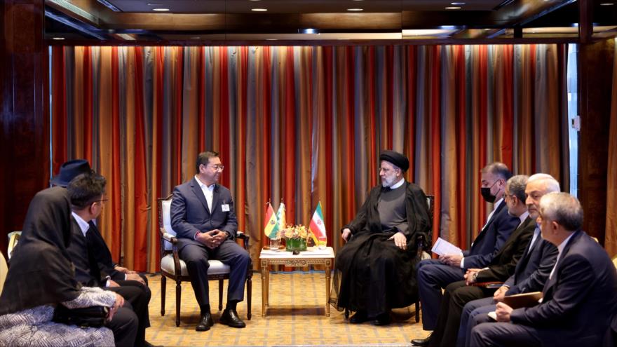 Presidentes de Irán y Bolivia abogan por cimentar lazos amistosos | HISPANTV