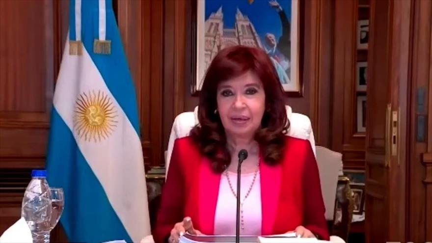 Cristina Fernández denuncia “mentiras” en su juicio por corrupción