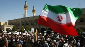 Ciudadanos iraníes vuelven a las calles para rechazar disturbios