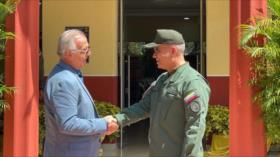 Colombia, aliado fiel de EEUU, retoma lazos militares con Venezuela