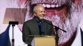 Lula da Silva pide el voto para derrotar guerra de Bolsonaro