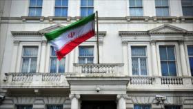 Se busca en Reino Unido: 13 vándalos que atacaron embajada iraní 