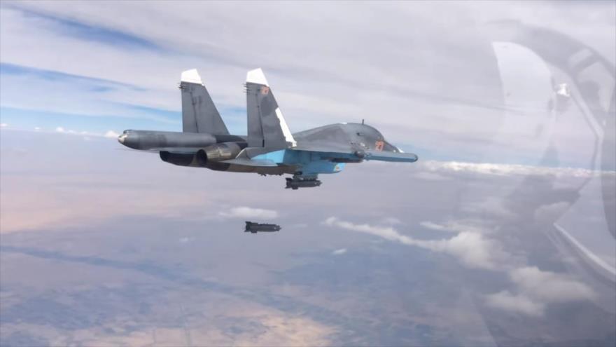 Un avión de ataque ruso lanzando un misil contra los terroristas en Siria. (Foto: Ministerio ruso de Defensa)