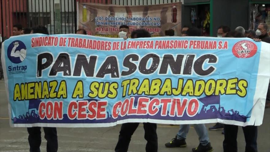 Trabajadores de Perú exigen que no se derogue ley a favor de sus derechos
