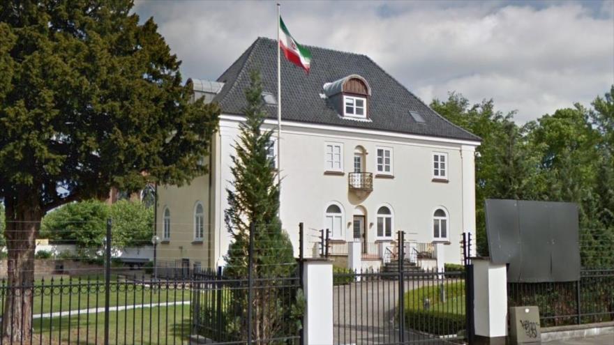 Irán denuncia ataque contra su embajada en Dinamarca