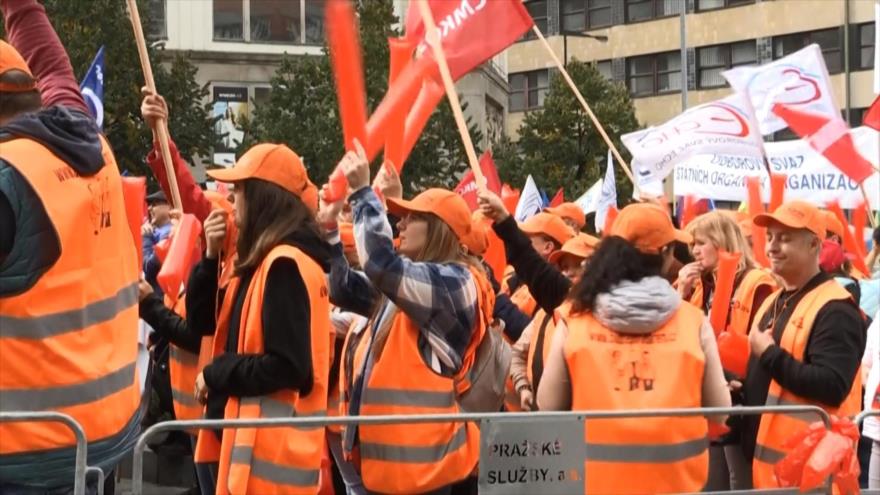 Protestan en Europa contra alto costo de la vida e inflación