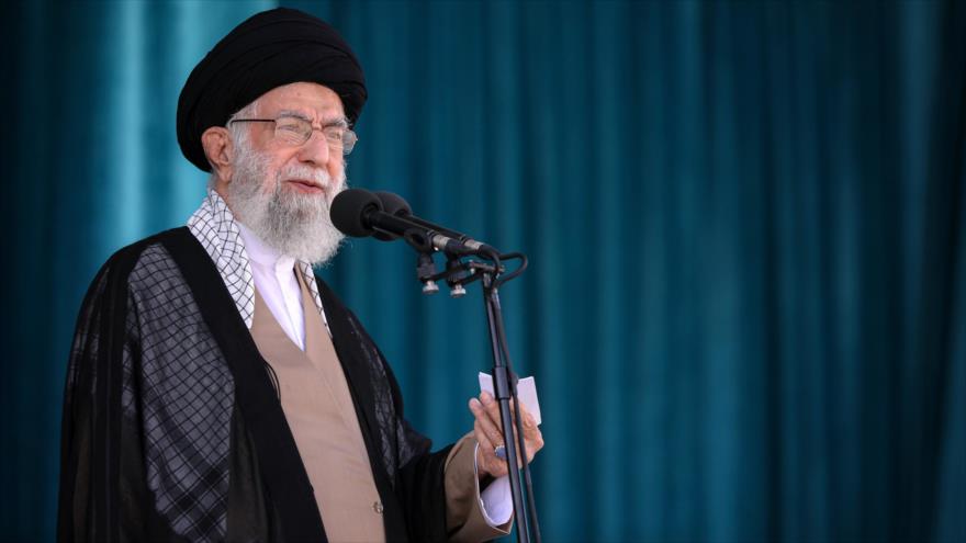 Líder: EEUU está en contra de un Irán fuerte, soberano e independiente | HISPANTV