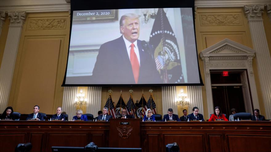 Comité investigador del asalto al Capitolio muestra el discurso del entonces presidente Donald Trump, 28 de junio de 2022. (Foto: Reuters)