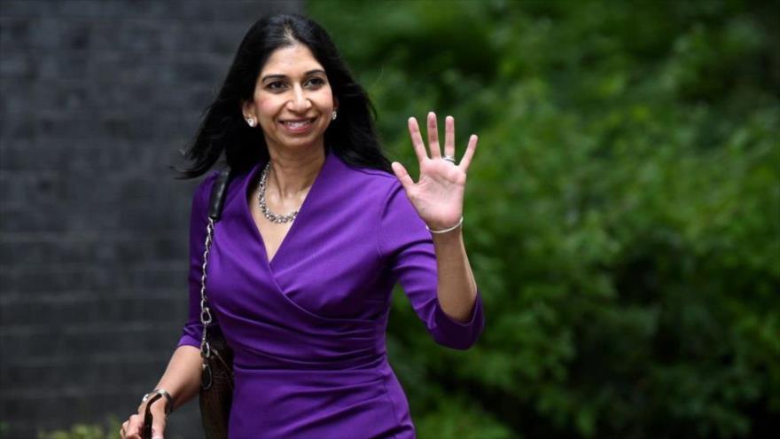 La dimitida ministra del Interior británica, Suella Braverman, llega al 10 Downing Street en Londres, Inglaterra, 12 de julio de 2022. (Foto: Getty Images)