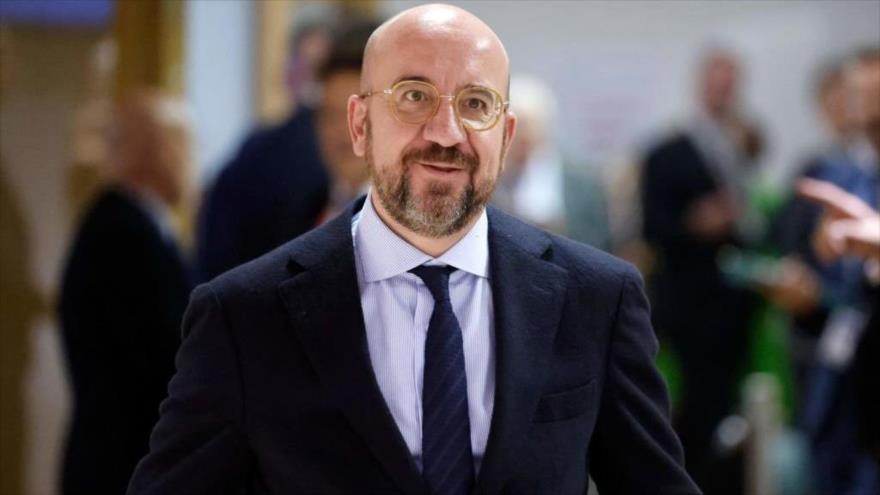 El presidente del Consejo Europeo, Charles Michel, habla con la prensa en Bruselas, 20 de octubre de 2022. (Foto: AFP)