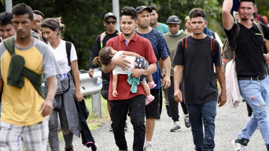 Migrantes venezolanos caminan hacia Tapachula, estado de Chiapas, México, 14 de octubre de 2022. (Foto: Getty Images)