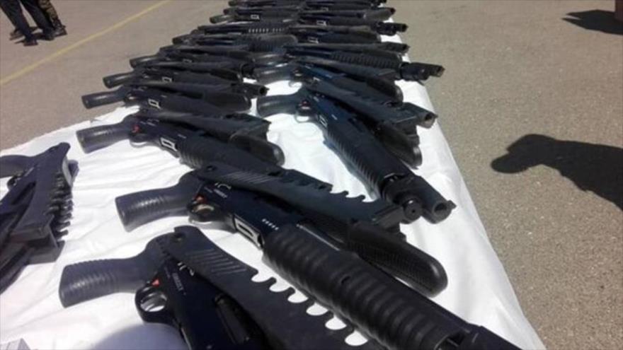 Armas estadounidenses incautadas por las fuerzas iraníes en el oeste de Irán durante los recientes disturbios. (Foto: Tasnim)