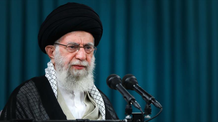 Líder: Autores de atentado en Shiraz recibirán con certeza su castigo | HISPANTV