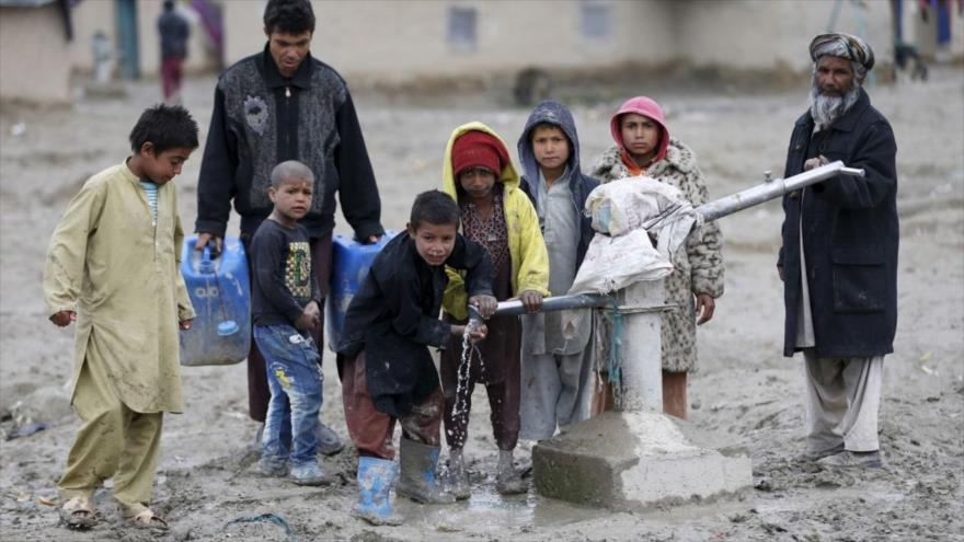Niños viven una situación deplorable en Afganistán, uno de los países más pobres del mundo.