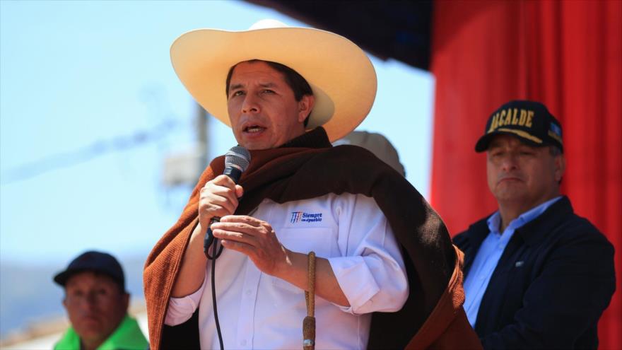 Castillo: Congreso inventa denuncias para poner zancadillas al Gobierno | HISPANTV