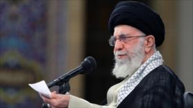 Líder de Irán: Ese despistado de ahora (Biden) quiere salvar a Irán