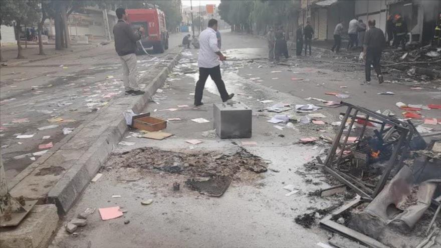 Destrucciones generadas por los alborotadores en las ciudades de Irán. 