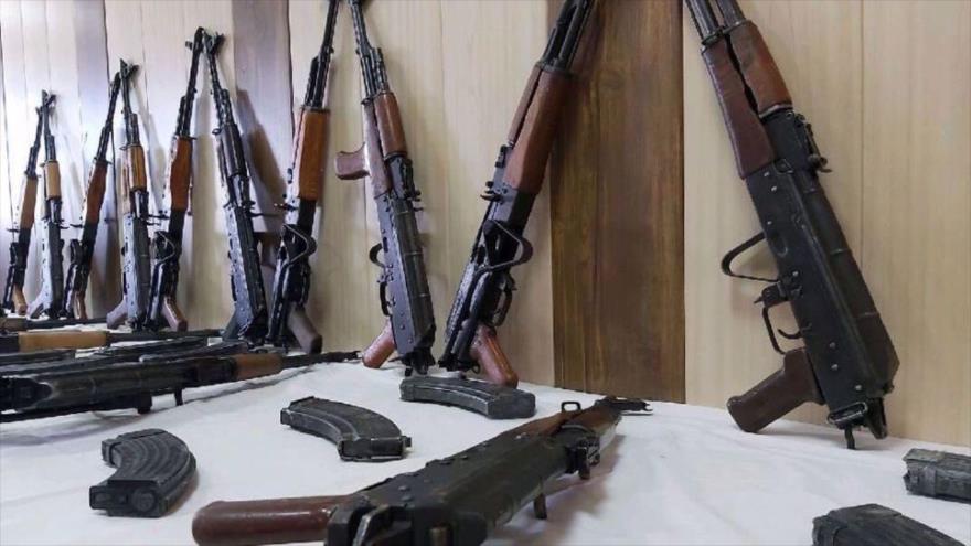 Un cargamento de armas y municiones confiscado por la Policía iraní. (Foto de archivo: IRNA)
