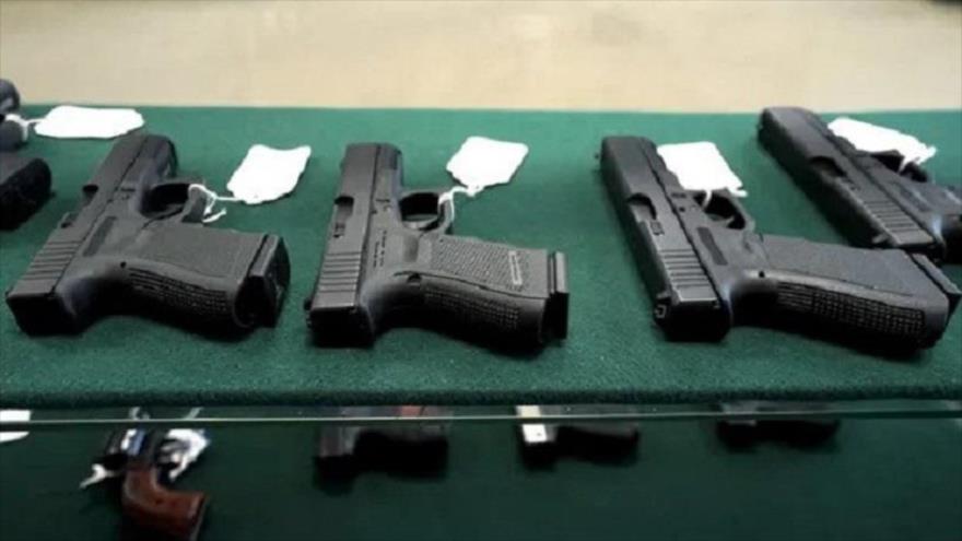 
Una colección de armas de fuego para vender en EE.UU. (Foto: Reuters)

