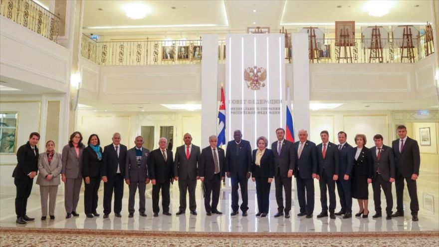 Delegaciones parlamentarias de Rusia y Cuba, Moscú (capital rusa), 30 de noviembre de 2022.
