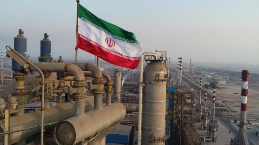 Irán aumenta su venta de crudo.