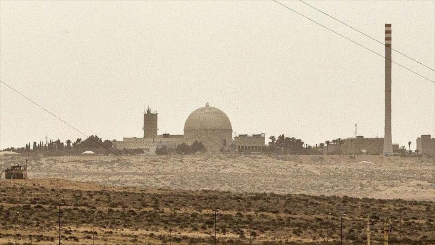Una vista parcial de la planta de nuclear israelí Dimona en los territorios ocupados palestinos, 8 de marzo de 2014. (Foto: AFP)