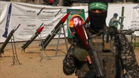 HAMAS exhibe sus cohetes y dron militar en Gaza