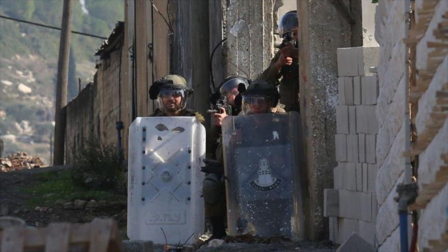 Fuerzas israelíes reprimen a los palestinos, Cisjordania, 9 de diciembre de 2022. (Foto: Getty Images)