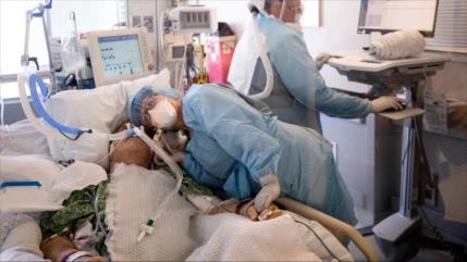 Revelan por qué los hombres tienen más riesgo de la COVID-19 grave