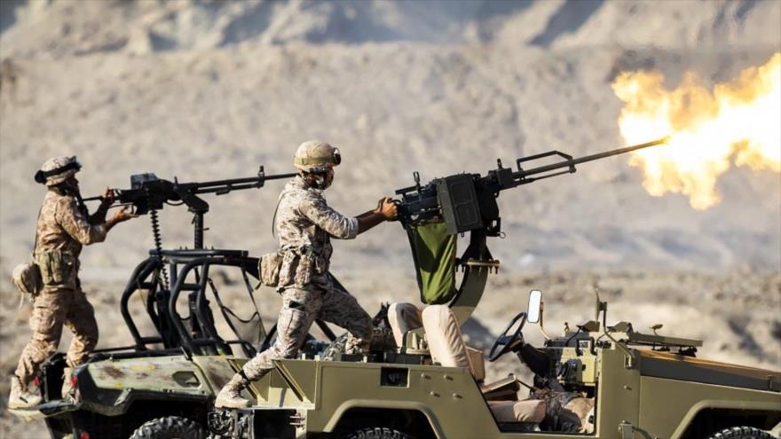 Miembros de la Fuerza Terrestre del CGRI de Irán en unos ejercicios militares.