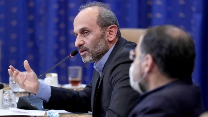 El presidente de la Organización de la Radio y Televisión de Irán (IRIB, en inglés), Peyman Yebeli.