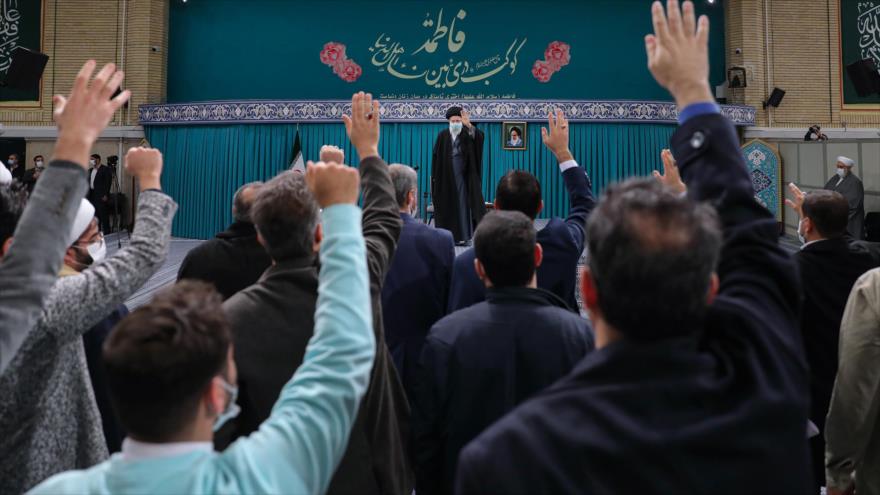 ‘La unidad del pueblo iraní hizo fracasar presiones de enemigos’