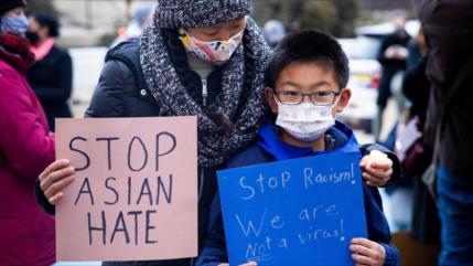 Ecos del racismo reverberan en EEUU con agresión a estudiante asiática