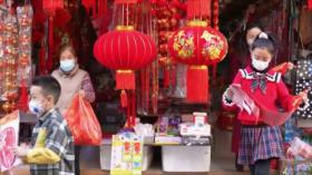 Chinos se preparan para festejar a todo lujo el Año Nuevo Lunar