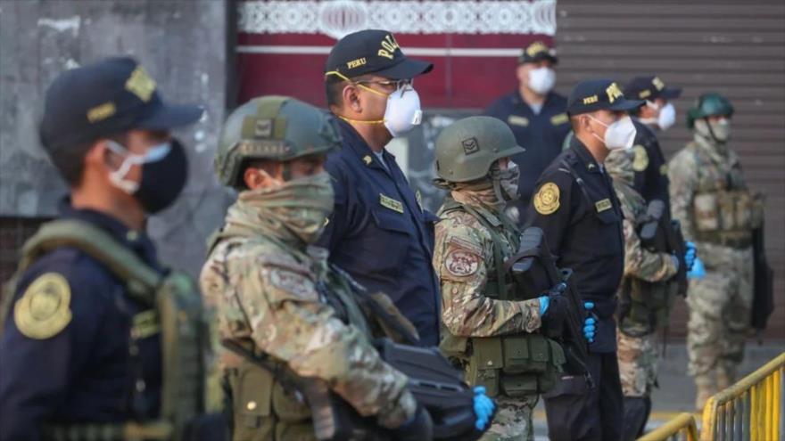 Agentes de la Policía Nacional del Perú y la Fuerzas Armadas. (Foto: Agencia Andina)