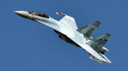 Diputado: Irán recibirá los primeros cazas Su-35 de Rusia en marzo