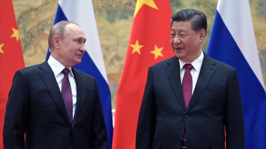 El presidente de Rusia, Vladimir Putin, y su homólogo chino, Xi Jinping, en Pekín, 4 de febrero de 2022.