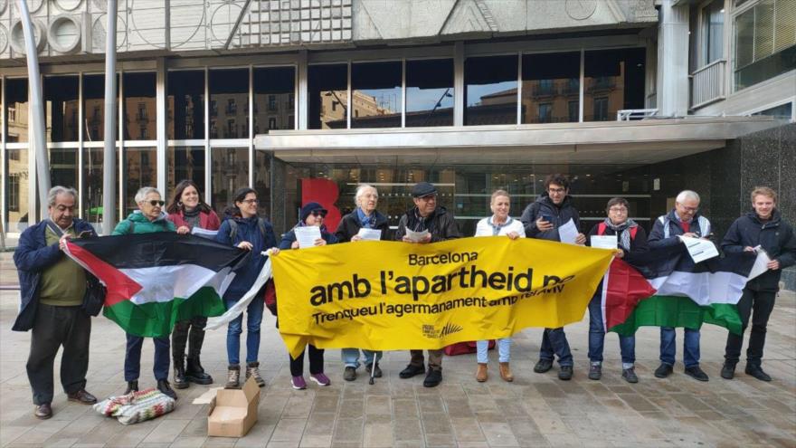 Barcelona va camino de romper hermandad con Tel Aviv en apoyo a Palestina