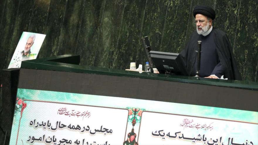 Irán registra crecimiento económico del 4 % pese a sanciones | HISPANTV