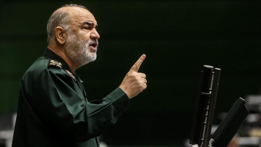 El comandante en jefe del CGRI de Irán, el general de división Hosein Salami, ofrece discurso en el Parlamento, 22 de enero de 2023. (Foto: Icana)