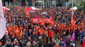 Nueva masiva protesta en Francia contra reforma de pensiones 