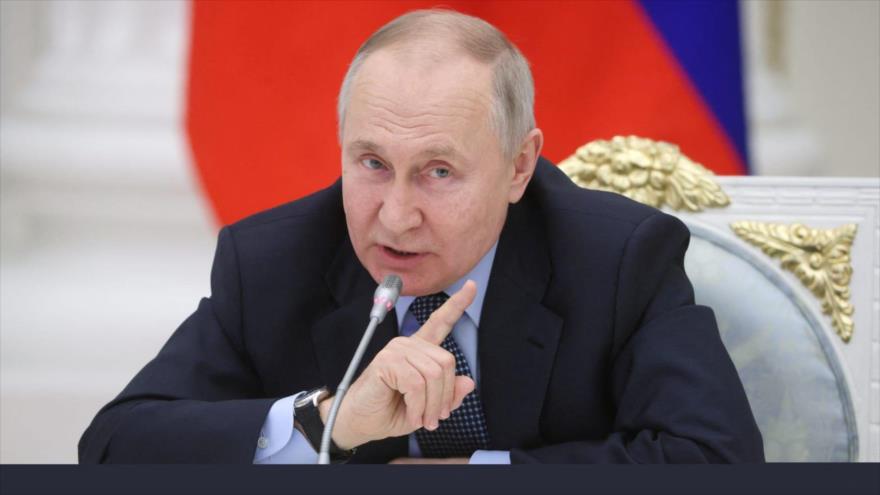 Putin se vanagloria de economía rusa, invicta ante miríada de sanciones