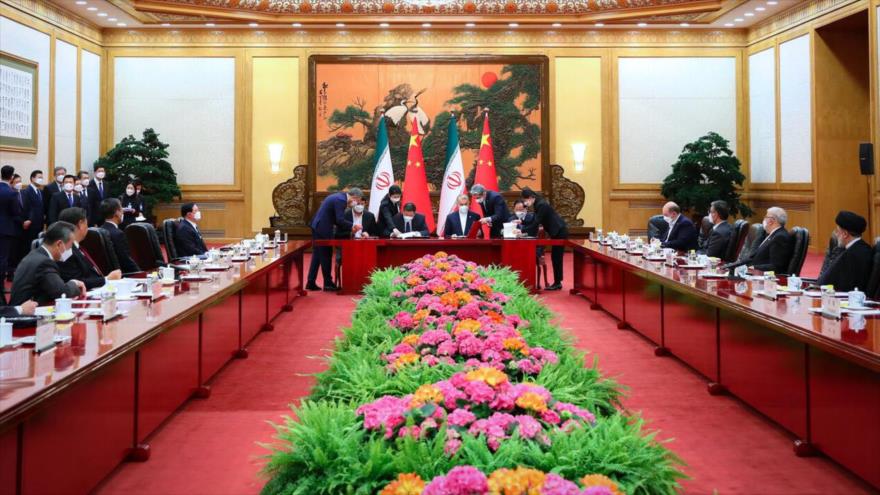 Irán y China refuerzan nexos: firman 20 documentos de cooperación | HISPANTV