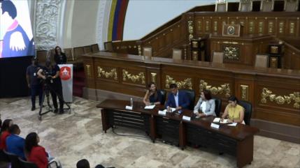 Se reúnen legisladores jóvenes de Colombia, Brasil y Venezuela