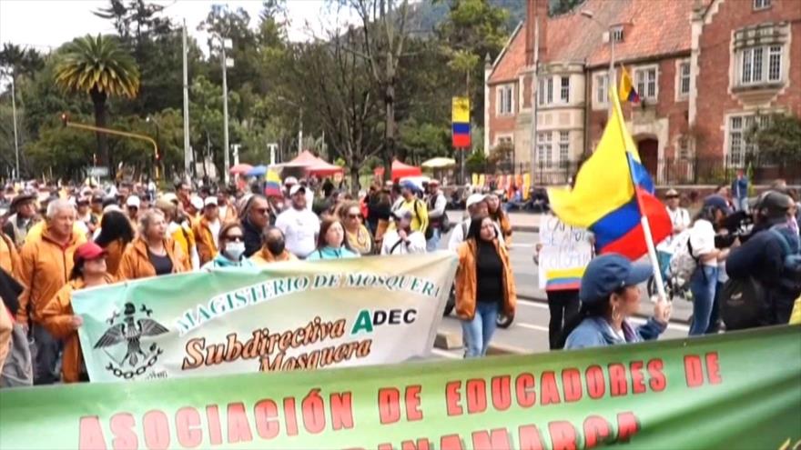 Marchan en Colombia en apoyo a las reformas de Petro - Noticiero 02:30