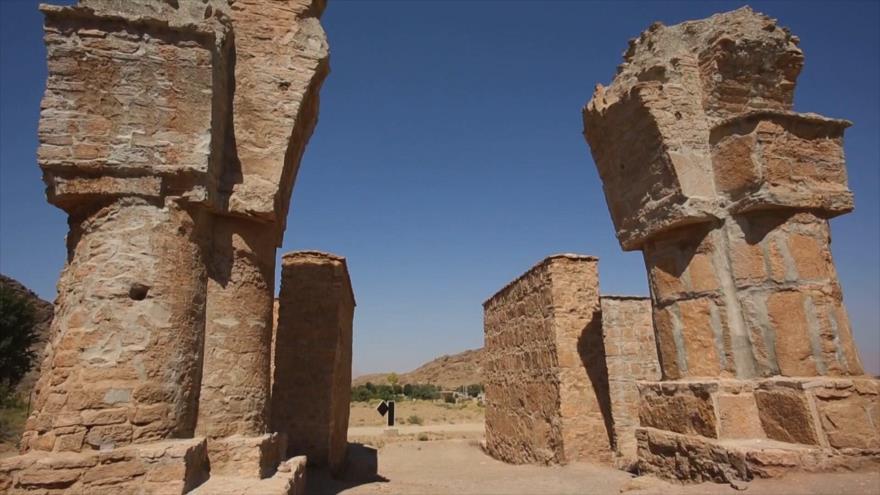 La región de Jorhe en Arak, Monumentos históricos en Bandar Abbas, Museo de la mujer francesa en Badrud | Irán