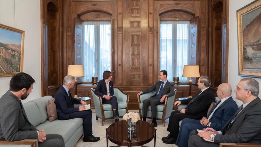 ¿Cómo lo pasan zonas sirias bajo terroristas?, Bashar al-Asad aclara | HISPANTV