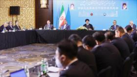Raisi saca pecho en China por logros de Irán en medio de amenazas