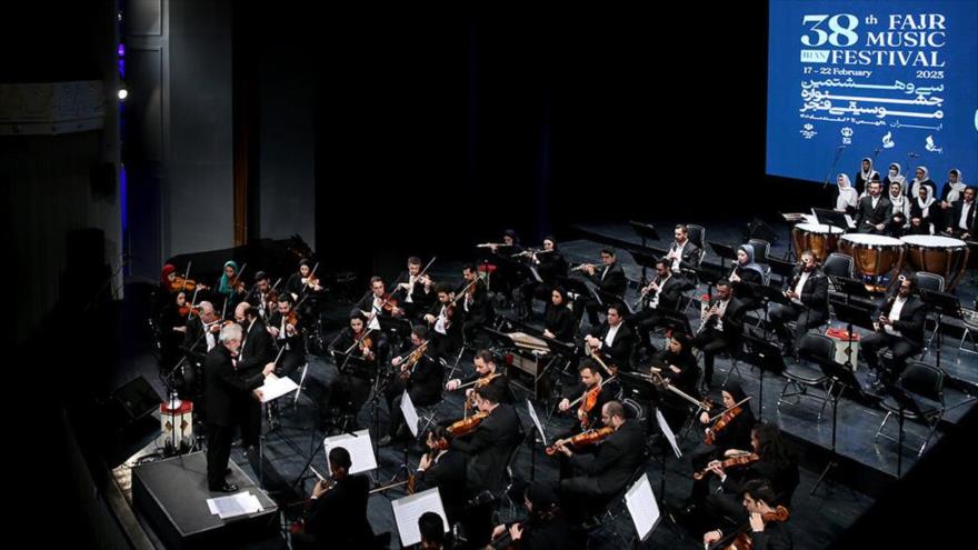 Comienza el Festival Internacional de Música de Fayr en Irán