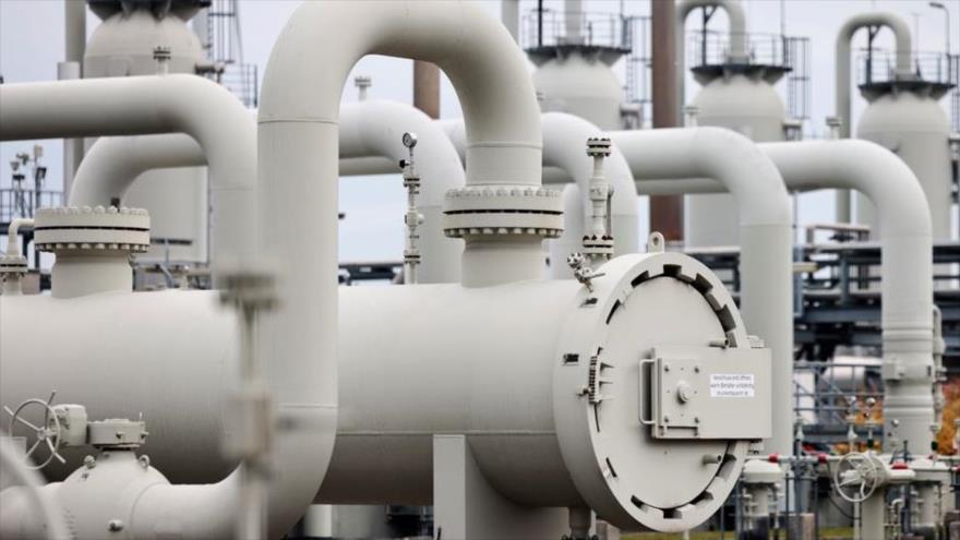 Tuberías de una estación compresora de gas en Mallnow, Alemania.